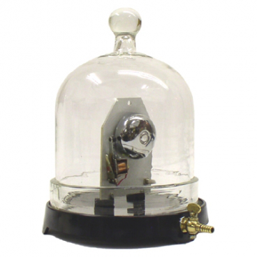 Campana en vacío con placa y timbre marca Science First cod. 611-2340 con bomba de vacío manual con manómetro marca Fieldmaster® cod. 611-2365