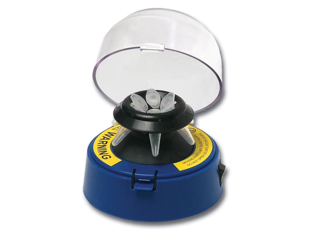 Centrífuga mini Benchmark BSC1006-B