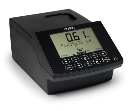 Espectrofotómetro Iris de laboratorio Hanna Instruments HI801